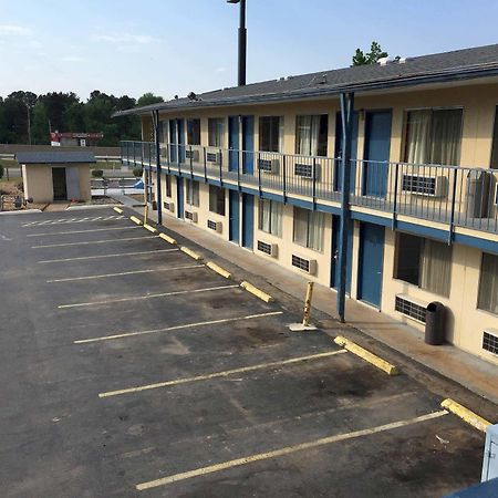 Super 7 Inn Литл-Рок Экстерьер фото