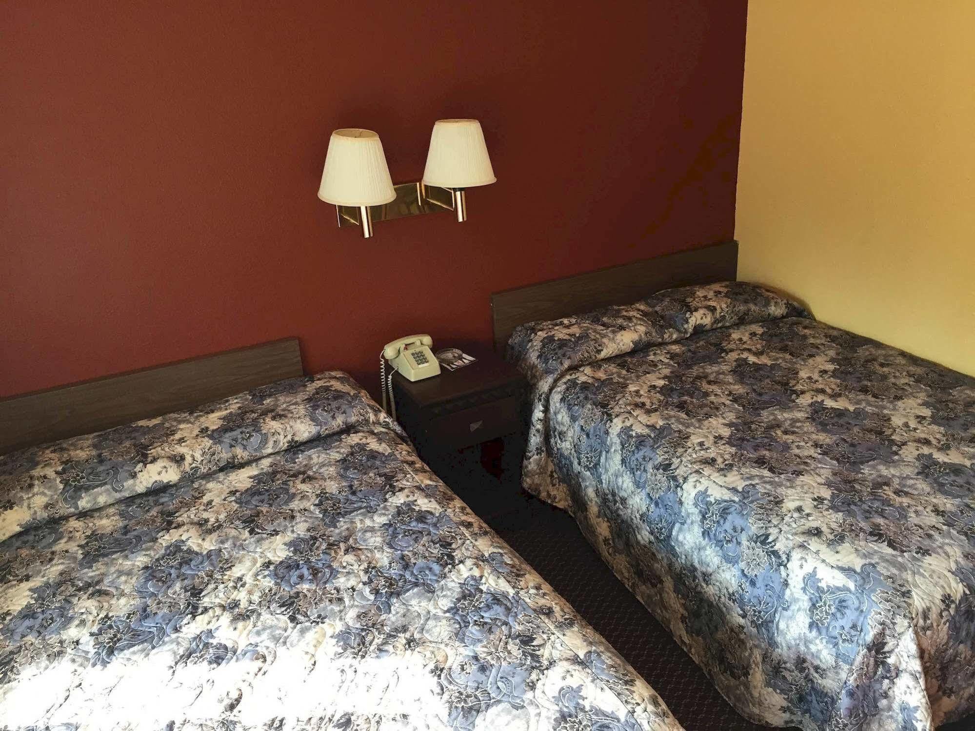 Super 7 Inn Литл-Рок Экстерьер фото